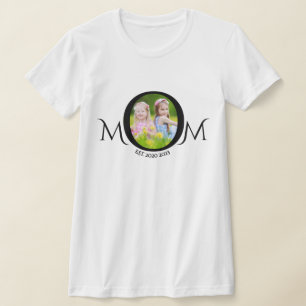 Mama Est. Muttertagsskript Schwarz auf Weiß im Fot T-Shirt