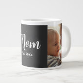 Mama Established Script Schwarze Foto-Spezialtasse Jumbo-Tasse (Vorderseite Rechts)