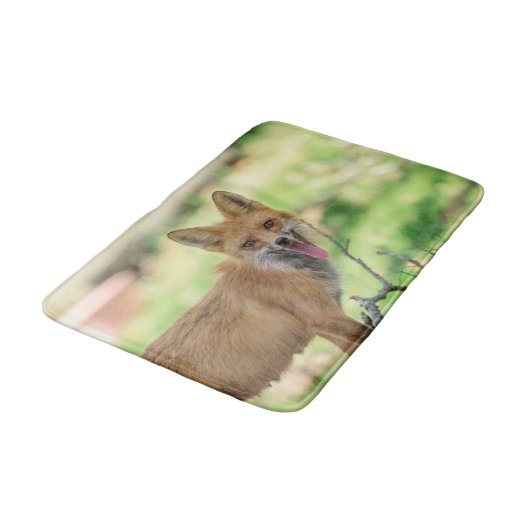 Mama Fox im Hudson Valley Badematte (Schrägansicht)