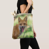 Mama Fox im Hudson Valley Tasche (Von Nahem)