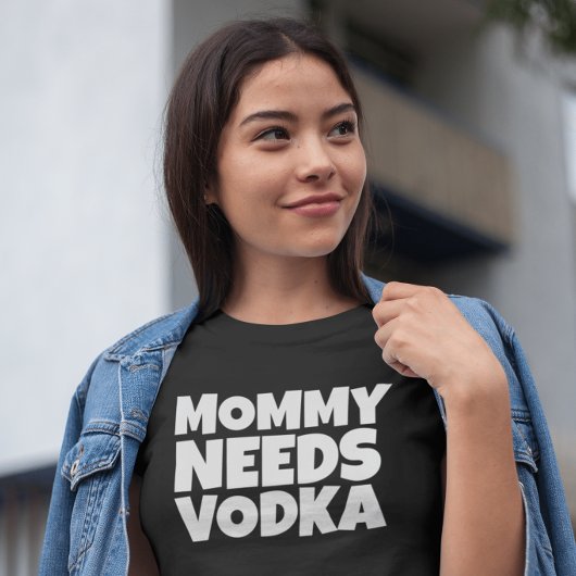 MAMA FUNNY MUTTER'S DAY VODKA T - Shirt