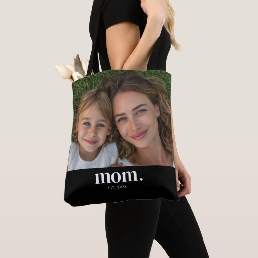 Mama hat modernes schwarzes Foto eingerichtet Tasche (Von Nahem)