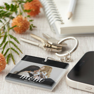 Mama hat modernes Skriptfoto eingerichtet Schlüsselanhänger