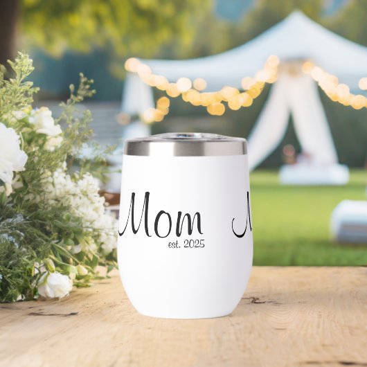 Mama hat neues Mama-Geschenk etabliert (Hochzeit (gedreht))