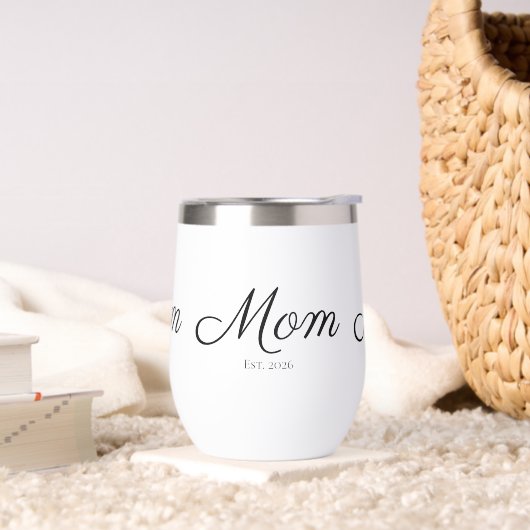 Mama hat neues Mama-Geschenk gegründet (Wohnzimmer)