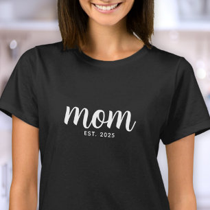 Mama hat neues Mama-Geschenk gegründet T-Shirt