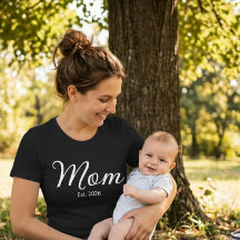 Mama hat neues Mama-Geschenk-T-Shirt gegründet