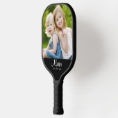 Mama hat Schwarz-Weiß-Script-Foto eingerichtet Pickleball Schläger (Links)