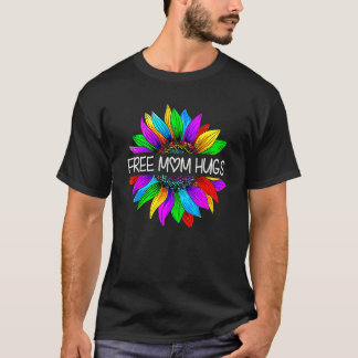 Mama Hugs Gay Pride LGBT Daisy Rainbow Blume T-Shirt