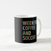 Mama Kaffee und Fußball am Wochenende Kaffeetasse (VorderseiteRechts)