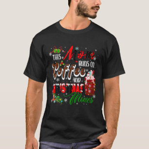 Mama läuft auf Kaffee und Weihnachtsfilmen Funny D T-Shirt