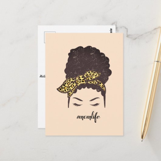 Mama Life, Black Afro Messy Bun, Afro American Postkarte (Vorderseite/Rückseite Beispiel)