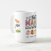 Mama Loves Her Boos Spooky Personalized Halloween Kaffeetasse (Vorderseite Links)