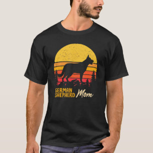 Mama Mama Vintag Retro Dog Women T-Shirt