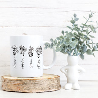 Mama mit minimalistischer Wildblume Kaffeetasse