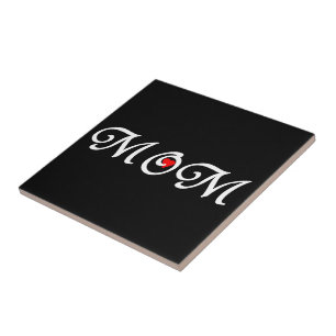 Mama mit rotem Herzen Fliese