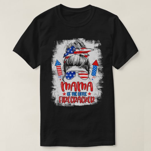 Mama Of The Little Firecracker 4th of July Birthda T-Shirt (Design vorne)