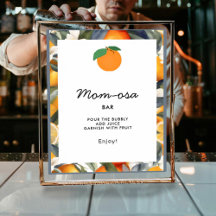 Mama-osa Eine kleine Süsse befindet sich auf der W