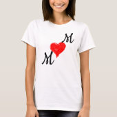 Mama Rotes Herz und Schriftzeichen T-Shirt (Vorderseite)