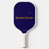 Mama Runs The Court Personalized Pickleball Mom Pickleball Schläger (Rückseite)