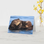 Mama Sea Otter und ihr bezauberndes Jungtier Karte (Gelbe Blume)