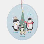 Mama, Vater & Kinderpinguine Keramik Ornament (Links)