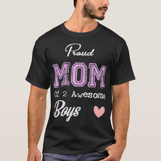 Mama von 2 Phantastischen Jungen T-Shirt (Vorderseite)