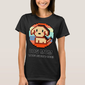 Mama von Hunden Pixel seit 2023 777 T-Shirt