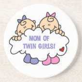 Mama von Twin Girls T - Shirt und Geschenken Getränkeuntersetzer (Vorne)