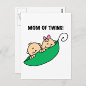 Mama von Twins-Erbsen in einem Pod-Hemd und Gesche Postkarte (Vorne/Hinten)