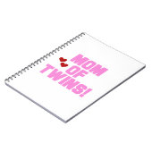 Mama von Twins Pink Text Geschenke Notizblock (Linke Seite)