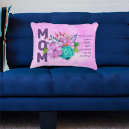 MAMA-Zitat zum Blumenmotiv Dekokissen