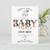 Mama's Little Boo Halloween Pumpkin Baby Shower Einladung (Stehend Vorderseite)