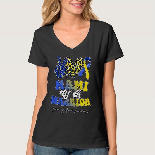 Mami Warrior Down Syndrome Awareness Family T-Shirt (Vorderseite)