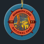 Mammoth Höhle Nationalpark Retro Kompass Emblem Keramik Ornament<br><div class="desc">Mammoth Höhle Vektorgrafik Design. Der Park liegt im Westen von Kentucky und umfasst Teile der Mammoth-Höhle,  dem längsten Höhlensystem der Welt.</div>