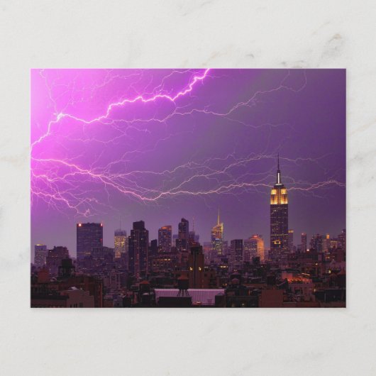 Mammoth Lightning Strike Over Midtown NYC Skyline Postkarte (Vorderseite)