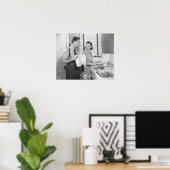 Man and Woman Doing Dishes Poster (Heimbüro)