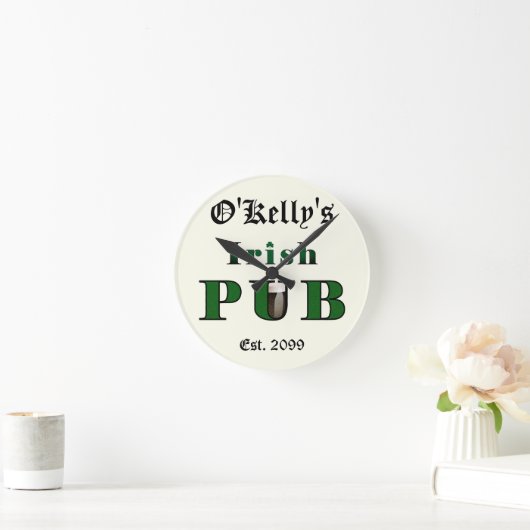Man Cave Irish Pub Bar Tavern Wall Clock Runde Wanduhr (Zuhause)