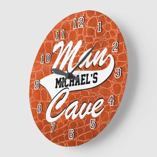 Man Cave personalize Große Wanduhr (Winkel)