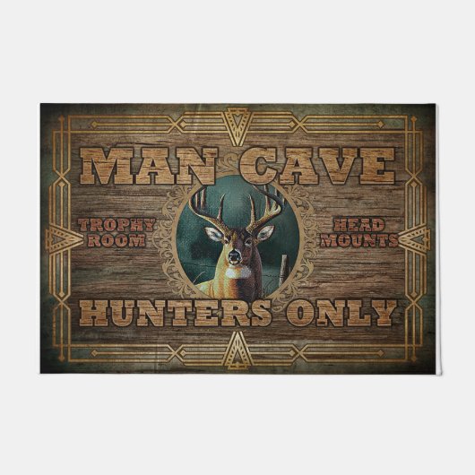Man Cave Rug, Jäger nur  Fußmatte (Vorderseite)