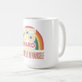 Man kann harte Dinge tun, Schuldruck, Lehrer Kaffeetasse (VorderseiteRechts)