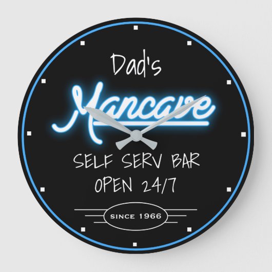 Mancave Neon Blue Script Vater, beliebiges Name Ba Große Wanduhr (Vorderseite)