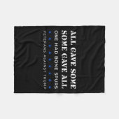 Manche gaben allen einen Knochensturm gegen Vetera Fleecedecke (Vorderseite (Horizontal))