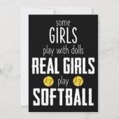 Manche Mädchen spielen mit Puppen, die echte Girls Einladung (Rückseite)