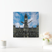 Manchester Quadratische Wanduhr (Zuhause)