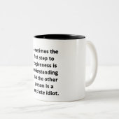 Manchmal der erste Schritt Zweifarbige Tasse (VorderseiteRechts)