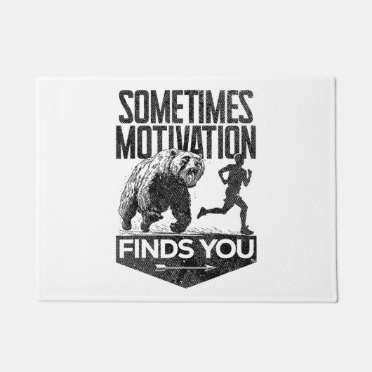 Manchmal findet Motivation einen lustigen Laufmoti Fußmatte (Vorderseite)