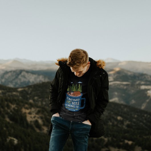 Manchmal isst man draußen den Bären | Männer T - S T-Shirt