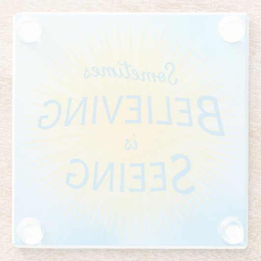 Manchmal ist Glauben eine Botschaft des Glaubens Glasuntersetzer (Rückseite)