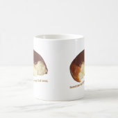 Manchmal will ein Mädchen einfach einen gefüllten Kaffeetasse (Mittel)